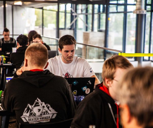 DBH_2022_hacking-challenge_Bootcamp_120